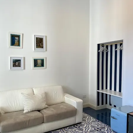 בית הארחה Gramsci 16 נאפולי